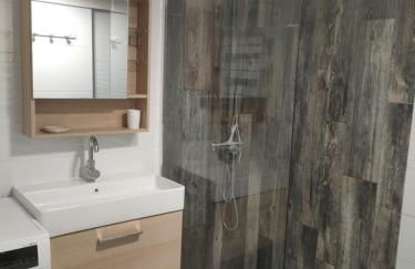 Charmant T2 spacieux au pied de Montdauphin - Foto 15