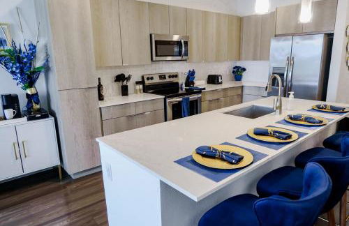 Cosmic Serenity Retreat 1BD Lux King in Southeast Jax - Foto 19