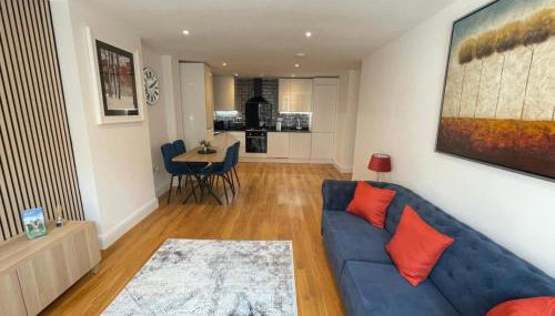 Elegant Windsor Flat - Short Walk to Windsor Castle, River Thames & Train Station - Foto 3