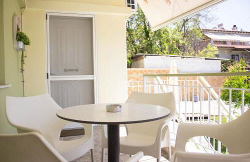 Annis House - Photo 15