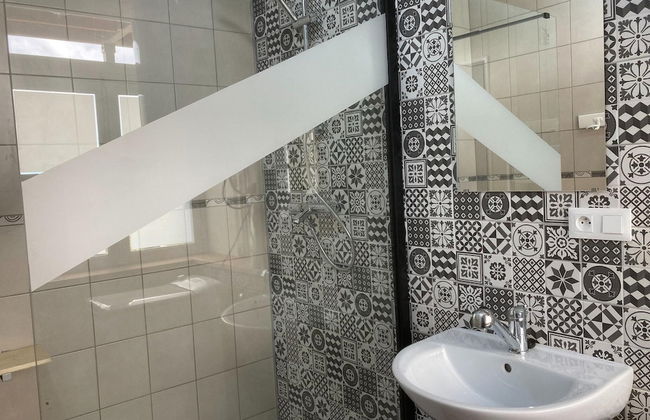 Apartment in Cuzy With Heated Pool - Photo 17