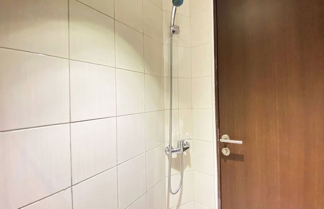 Comfort Studio Room At Mekarwangi Square Cibaduyut Apartment - Foto 13