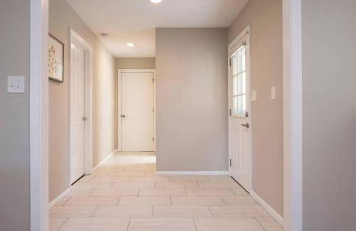 The VIBE House with POOL - Foto 36