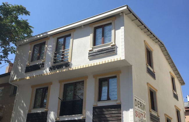 Derin Suit Apart 1 - Photo 1