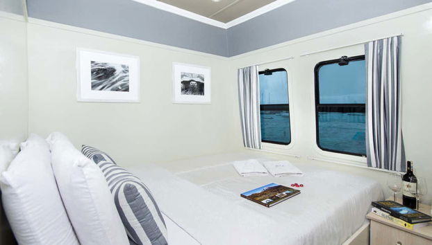 Eastern & Southern Galapagos Islands 5-day Cruise - Foto 2