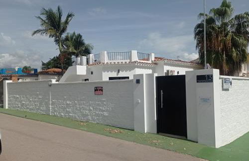 Linda Vista Beach Apartment - Photo 6