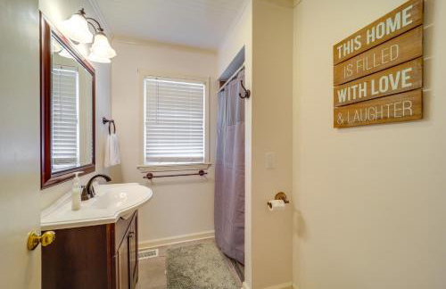 Cozy Damascus Cottage with Porch and Trail Access! - Foto 15