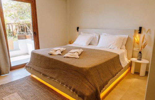Trizonia Bay Hotel - Photo 5