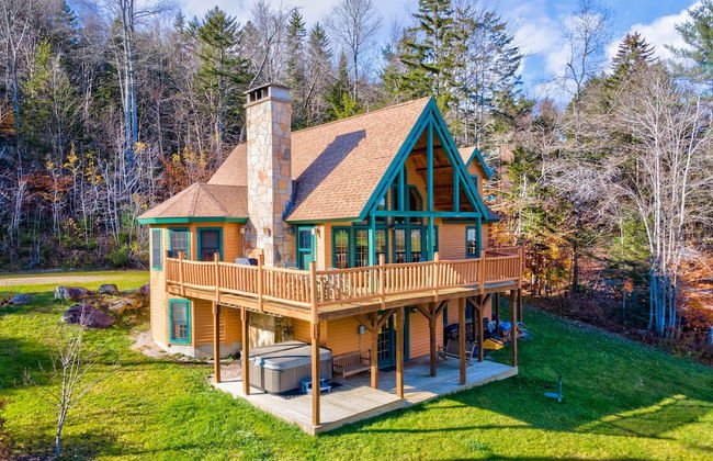 Mount Snow Cabin with Private Hot Tub by RedAwning - Foto 59