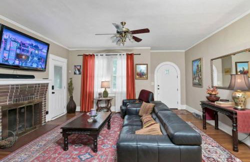 3BR Brick Cottage-Mins to USC - Photo 3