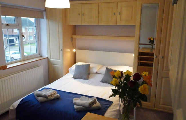 Captivating 4-bed House in Milton Keynes - Foto 19