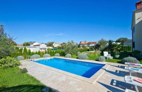 Perla Klaudio - Foto 11