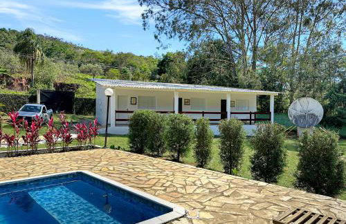 Sítio com Churrasqueira, Piscina, Lago e Natureza - Foto 50