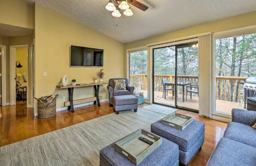 Lake Views Table Rock Lake Retreat with Fenced Yard - Photo 3