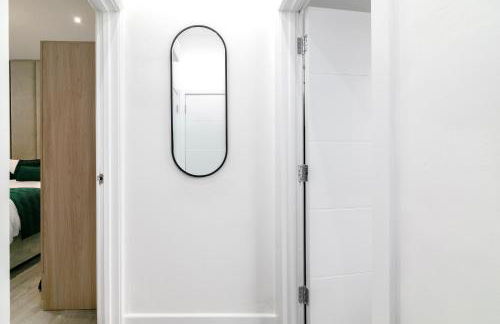 Stylish Apartment in Queens Park - Photo 11