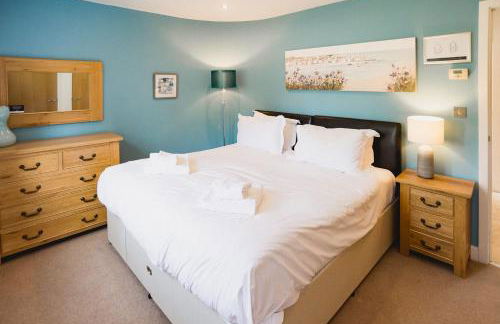 Trewhiddle Retreat V10 by Together Travel - Luxury 4-Bedroom Villa - Foto 52