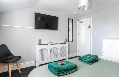 Airfield Manor - Photo 56