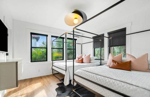 Hacienda Flamingo Unit 2 - Expansive 3BR Retreat with Style & Comfort - Foto 11