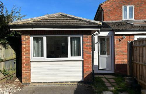 Stylish 1 Bedroom Flat with Parking in Oxford - Foto 29
