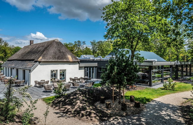 Lodge in Schaijk Near Green Forests - Photo 26