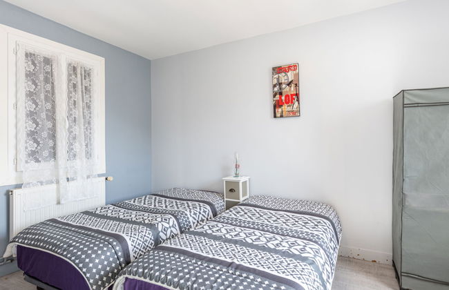 2 bedroom House in Mesnières-en-Bray with garden and terrace - Photo 5