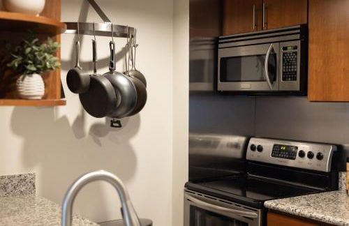 Urban Gallery Loft - King Bed - Larimer Square - Foto 8