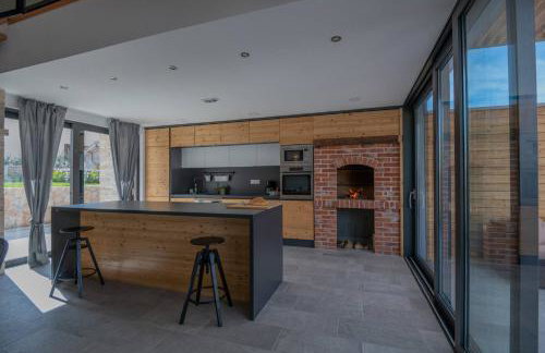 MY DALMATIA - Luxury villa Prolozac with private heated pool - Foto 21