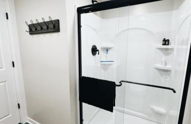 Newly Renovated Home With Pool - Foto 52