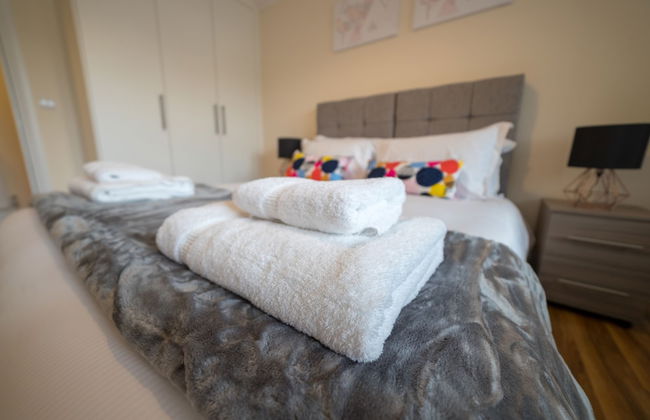 London Heathrow Serviced Apartments - Photo 5