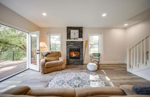 Waterfront Home with Kayaks, Trails and Petting Zoo! - Photo 9