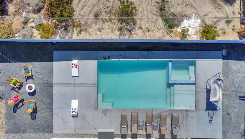 Havana House oasis with pool spa firepit game room and Mountain Views Be away from the city rules - Foto 4