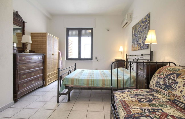 Sunset Greg, Lovely Front bay Terraced House - Foto 6