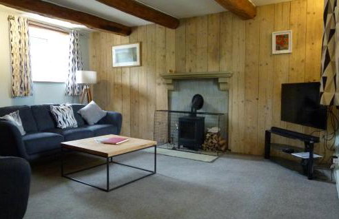 East Lane Barn - Photo 3