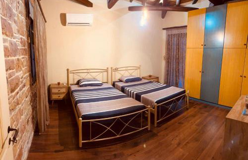 Luxury House with huge garden - Near "Mavra Volia" Beach - Foto 53