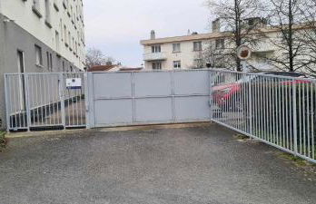 La Jol'Nantaise - Proche Tram ligne 2 & 3 et Bus - Foto 17