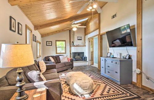 Waterfront Onamia Retreat with Dock and Fire Pit! - Foto 3