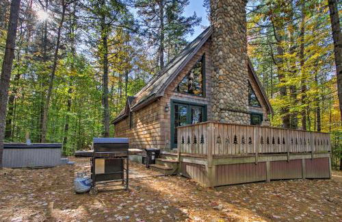 Secluded Conway Home with Theater Room and Hot Tub! - Foto 24