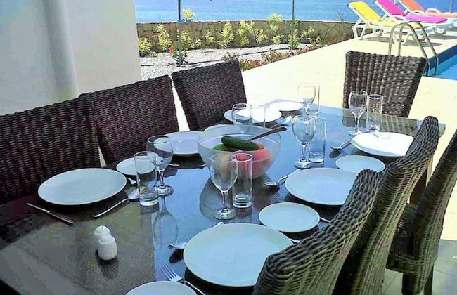 Detached Villa, Private Heated Pool, Outstanding Sea Views, Sleeps 6, Free Wifi - Foto 37