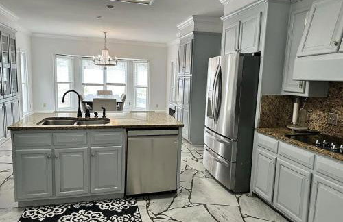 Peachtree Corners Dream Home - Foto 16