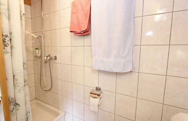 Chalet in Binn Near Forest & Scenic Valley - Foto 13