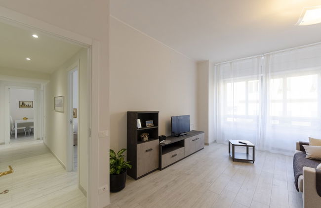 JOIVY Lovely Apt On The Historical Street Via Cantore - Foto 12