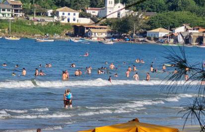 Casa aconchegante térrea à 3min de carro do centro e praia central - Foto 23