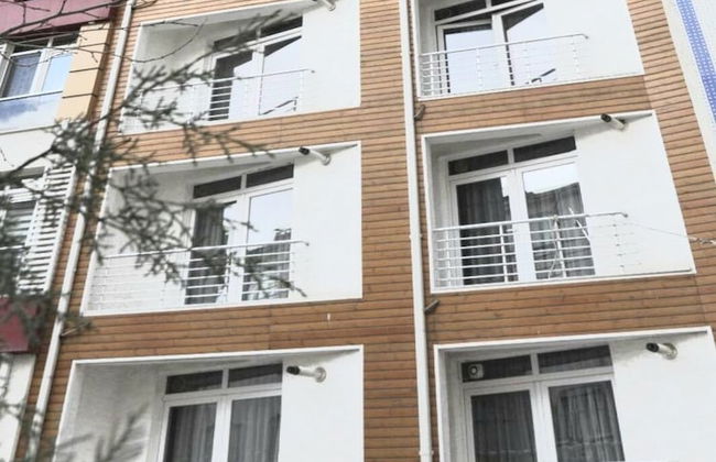 Alesta Suit Apart - Photo 14