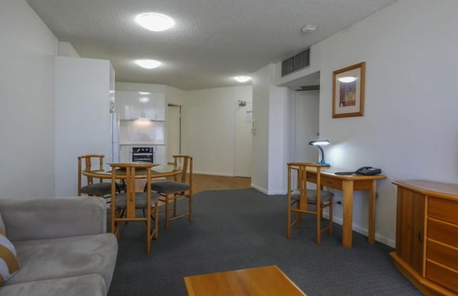 The Summit Apartments - Photo 18