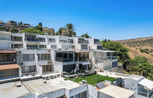 Sea of Galilee Panorama Apt by SeaN'Rent - Photo 27