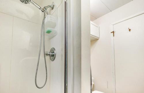 Webster Lake Home with Patio about 3 Mi to Town! - Foto 15