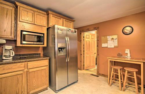 Spacious Bethlehem Mountaintop Home with Deck and View - Foto 10