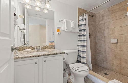 Ocean Views from Your Private Balcony! Sunglow Resort 907 by Brightwild - Foto 17