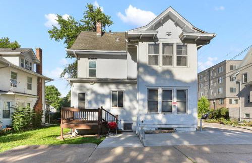 Luxury Midtown Home with Historic Charm - Foto 29