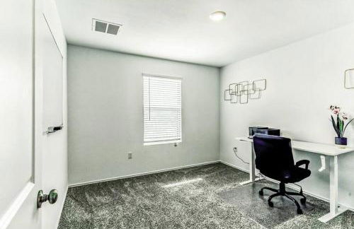 Entire house near airport & COTA - Foto 30